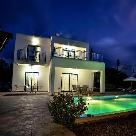 Villa Azzurro Holiday Artemis By Sanders