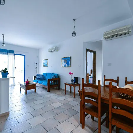 Villa Azzurro Holiday Artemis By Sanders